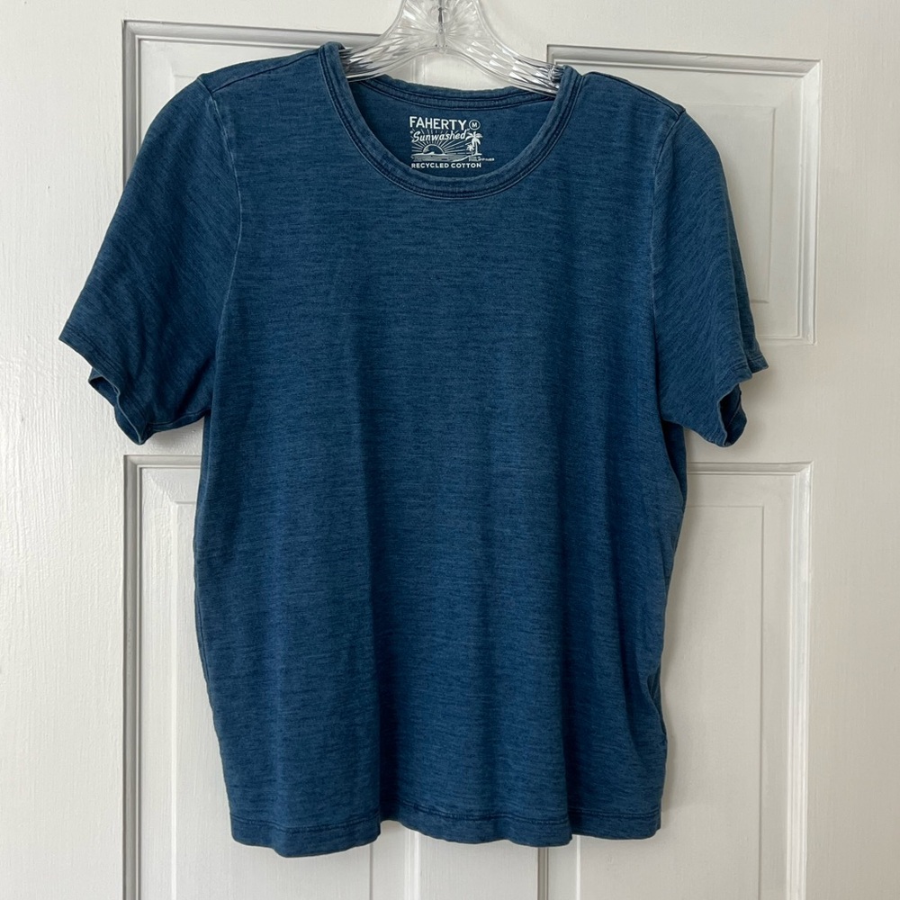 Faherty sunwashed tshirt